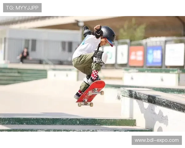 成都滑板队在极限运动会中的速度表现分析与点评