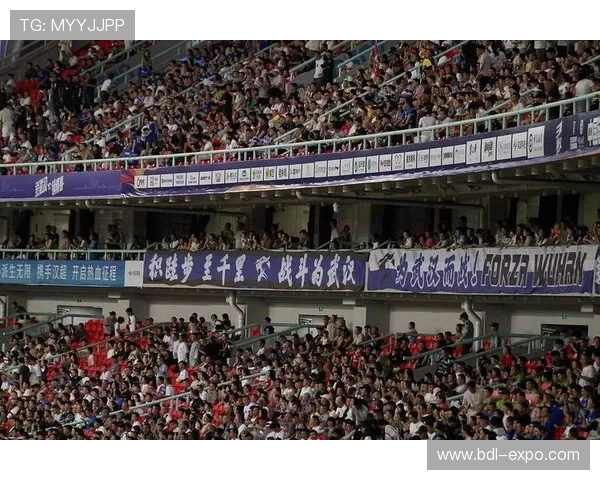 武汉篮球队状态飙升创历史新高引发球迷热议与期待 武汉篮球队状态飙升创历史新高引发球迷热议与期待