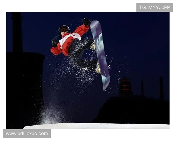 深圳极限运动队在世界杯上的拼搏历程与荣耀时刻分享 深圳极限运动队在世界杯上的拼搏历程与荣耀时刻分享