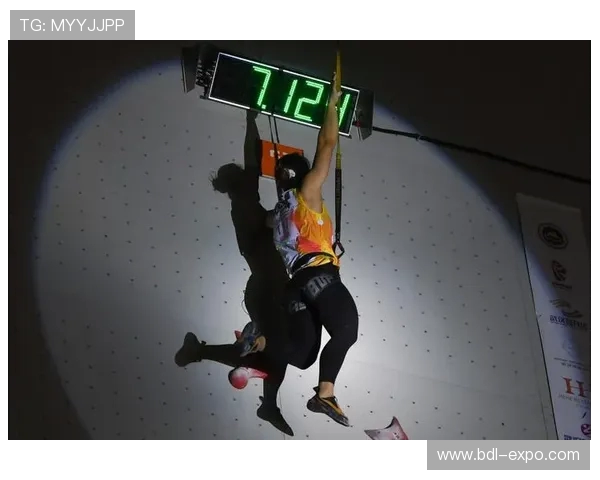 深圳滑板队在攀岩联赛中以95分稳居积分榜首位 深圳滑板队在攀岩联赛中以95分稳居积分榜首位