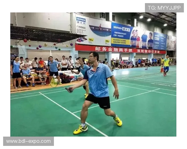 深圳羽毛球队整体压制战术解析与实战应用探讨 深圳羽毛球队整体压制战术解析与实战应用探讨