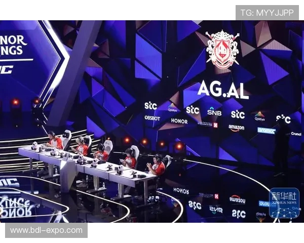 王者荣耀热议：IG战队灵活性引发的战术争议与未来发展探讨