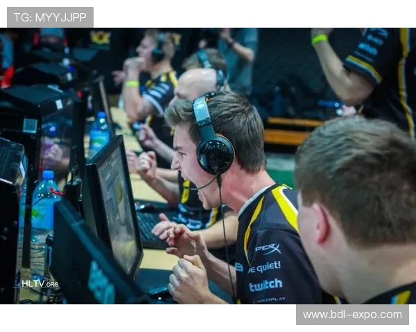 聚焦CSGO战术解析：WE战队的策略与执行深度剖析