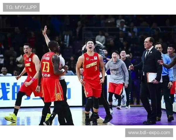 卓尔与永昌首发阵容揭晓双方战术布局引发球迷热议