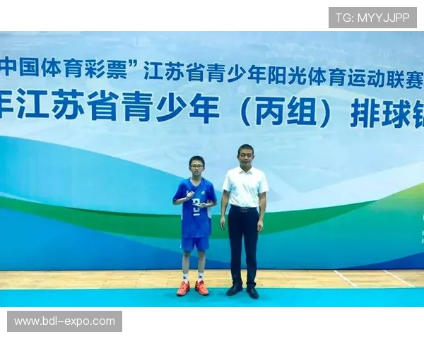 南京排球队在全国锦标赛中的团队协作展现出色表现与未来发展潜力分析